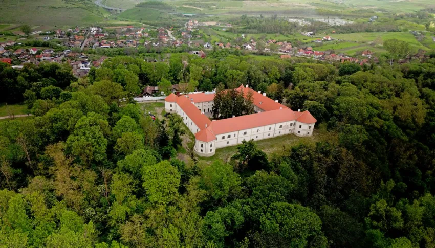 Gyalui várkastély-felújítás